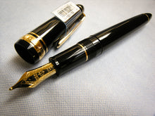 Load image into Gallery viewer, Sailor 1911 Standard Fountain Pen
